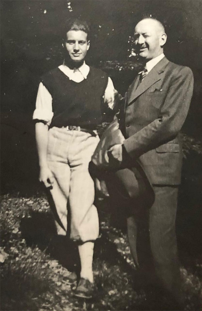 Father and Son, Berlin 1935   |  © Naomi and Paul Fiegel, Sydne